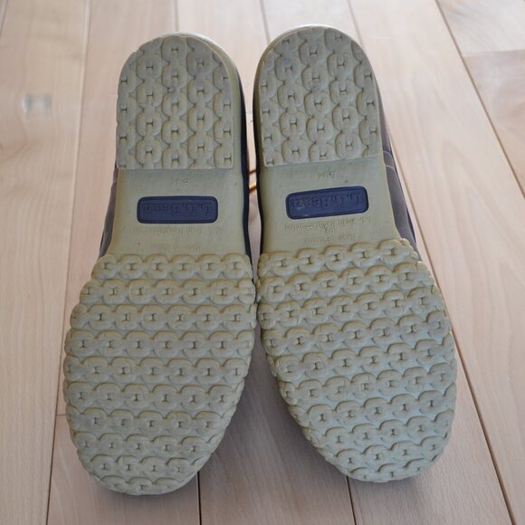 LL Bean Waterproof Bean Boots - Picture 6 of 7